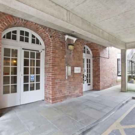 Riverside Studio Apartments Close To City Centre Йорк Екстериор снимка